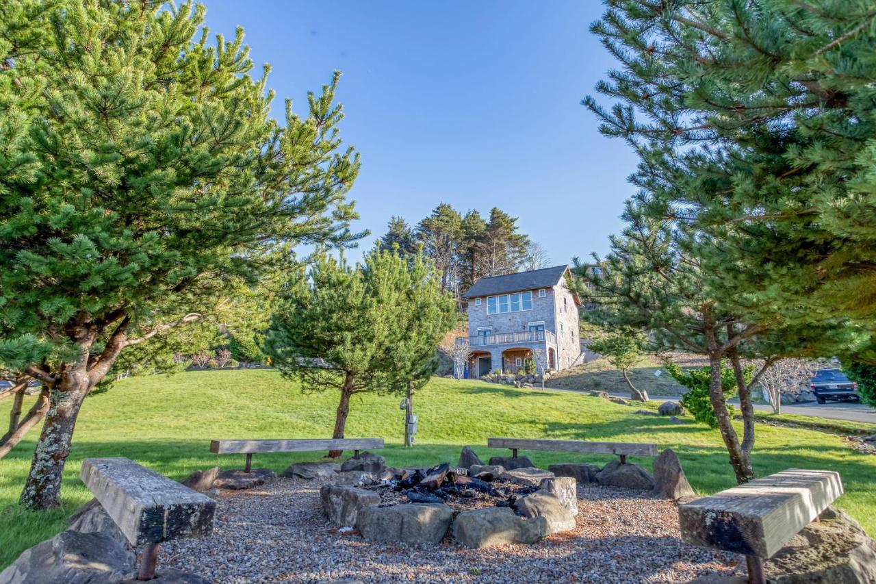 Cascade Cottage Lincoln City Exteriér fotografie